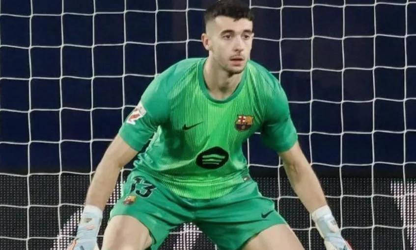 新卡西利亚斯！巴萨2500万欧元签约成西甲门线扑救之王，本赛季表现惊艳